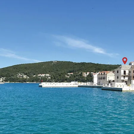 1 Bedroom Lovely In * Pucisca